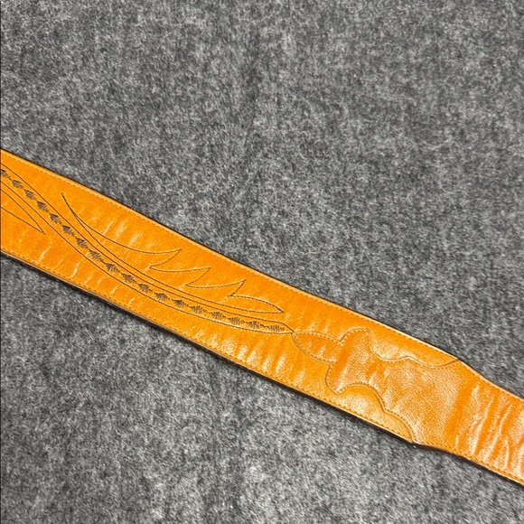 Lucchese Tan Leather Belt with Silver Buckle - Picture 7 of 13